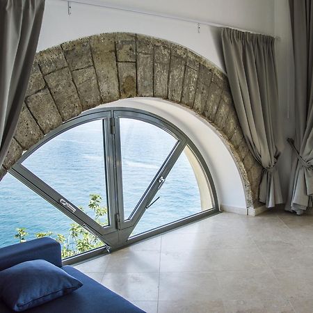 Sunrise Guest House Gaeta Exterior photo